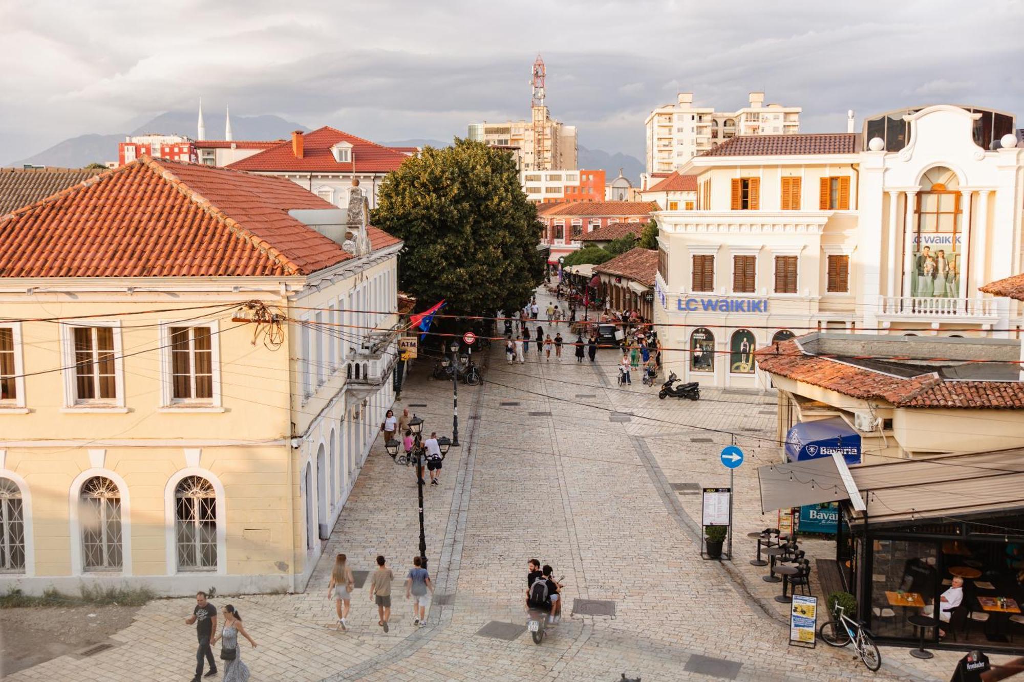 Downtown Hotel Σκόδρα Εξωτερικό φωτογραφία